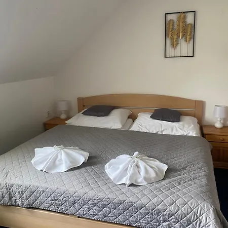 Hotel Stará Ameryka 3*
