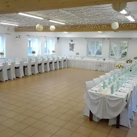 Stará Ameryka Hotel 3*