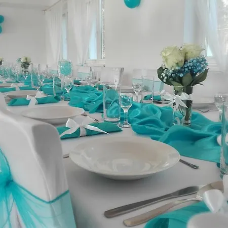 Stara Ameryka 3*